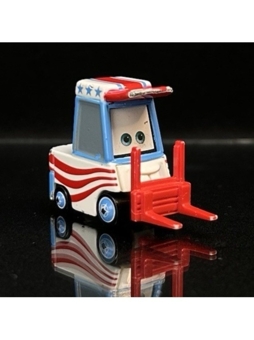 Disney Pixar Cars Toon Lug Forklift Pitty Mater The Greater 1:55 Diecast Mattel